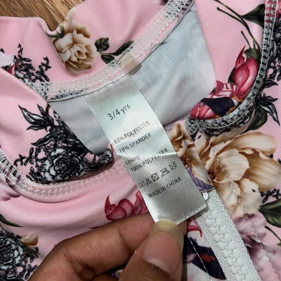 Floral Print Rash Guard Swimwear - Picture 5 of 6